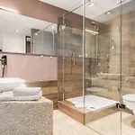 Boutique 3*